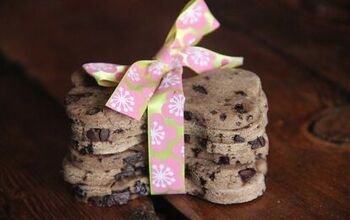 Chock Full Of Carob Chip Dog Treat Recipe