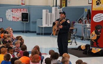 Stop, Drop & Learn: Kasey Program’s Dogs Teach Kids About Fire Safet